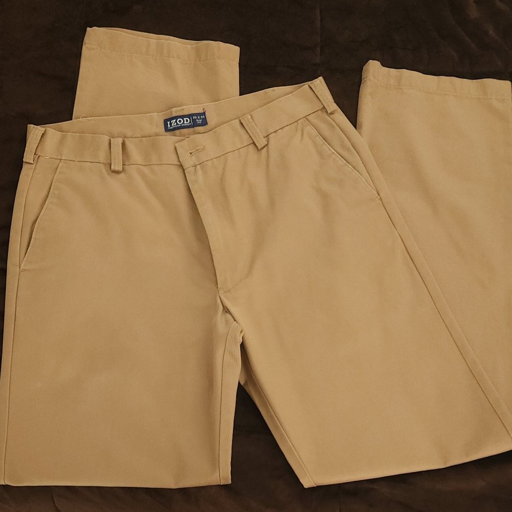 IZOD American Chino Slim Fit
